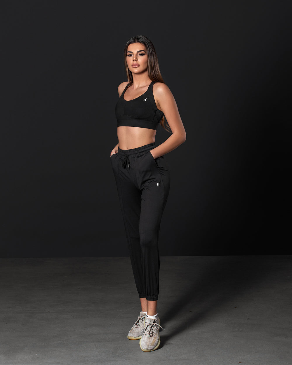 OBSIDIAN RESOLUTION TOP